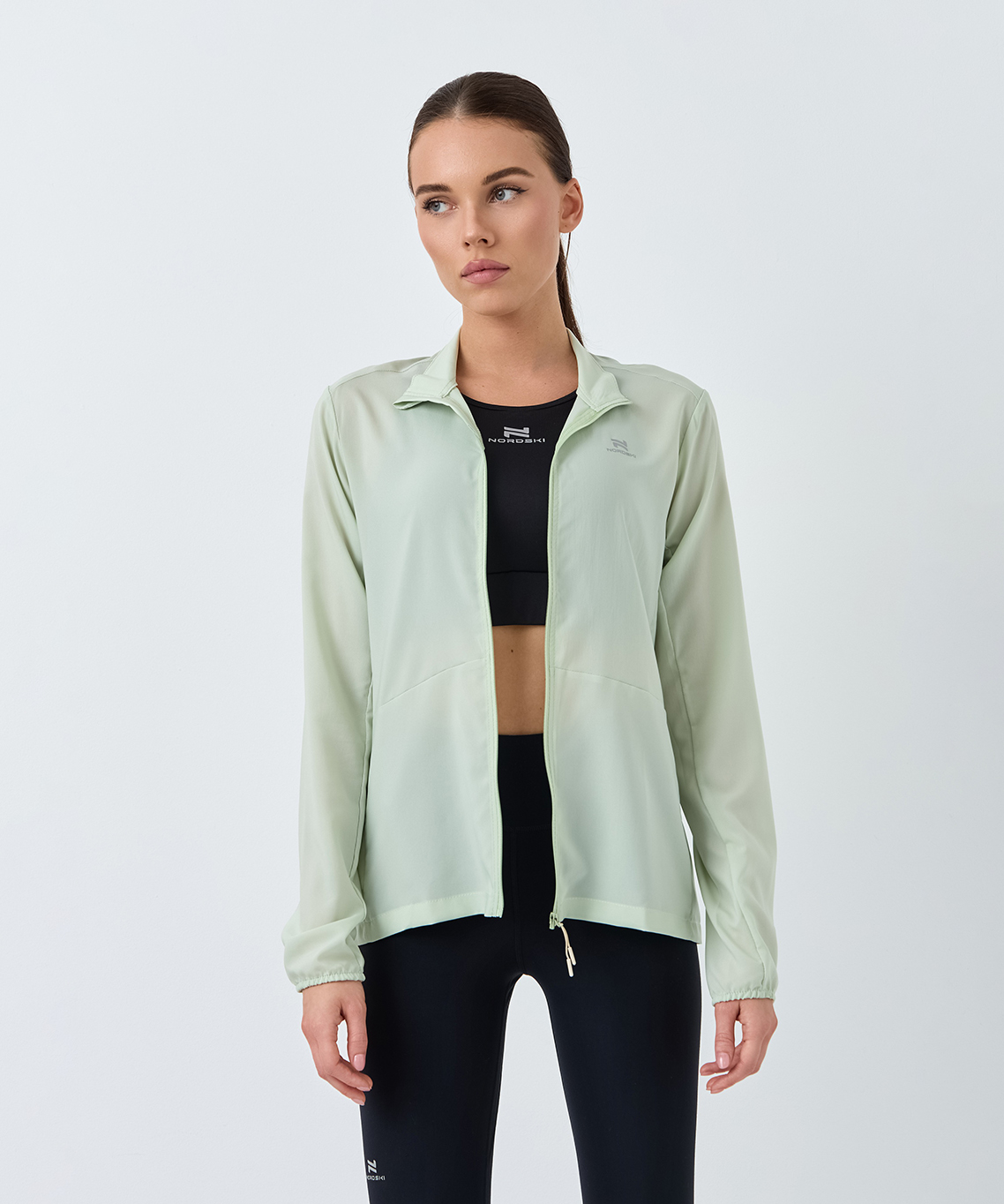 Ветровка беговая Nordski Light Cross Smoky Green W