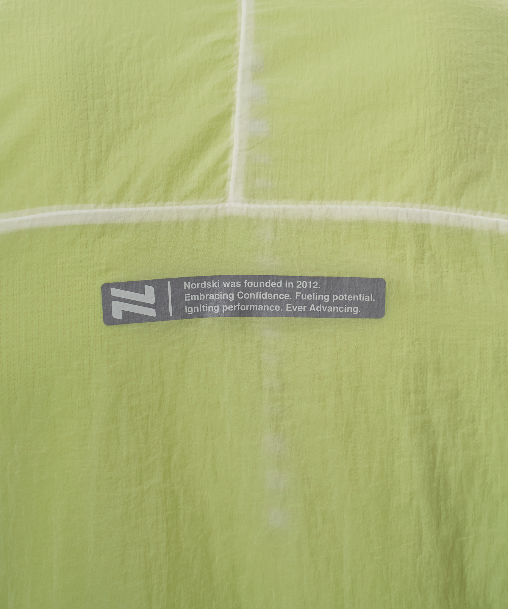 Ветровка Nordski Aero White